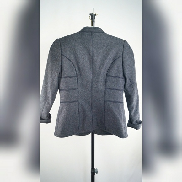 Harvé Benard Petite Wool Blazer - Picture 6 of 8